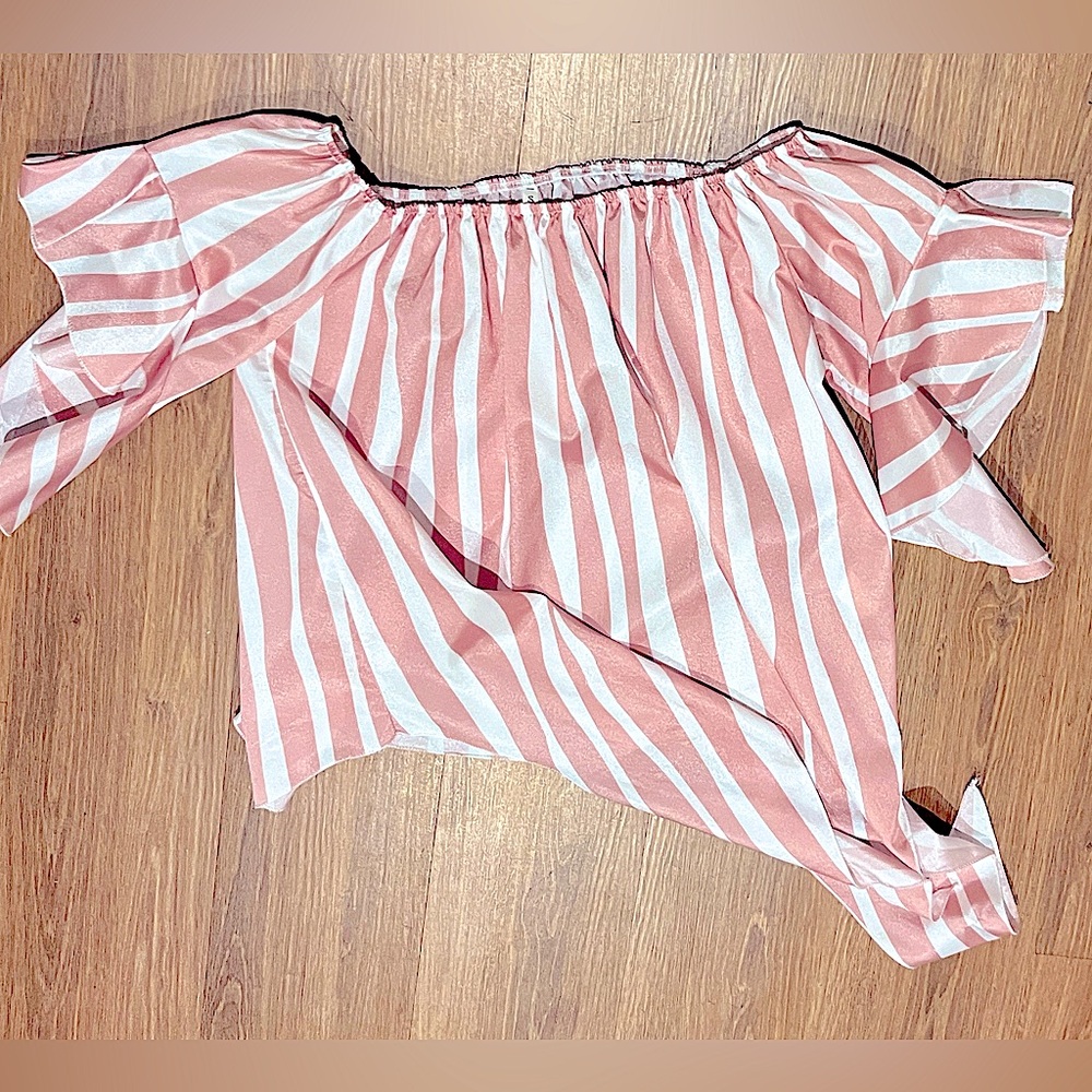 Boutique top•pink/white•size small